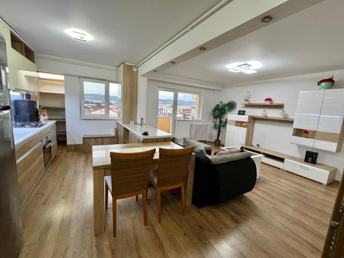 קלוז'-נאפוקה Aparthotel Aurel Vlaicu City Center מראה חיצוני תמונה