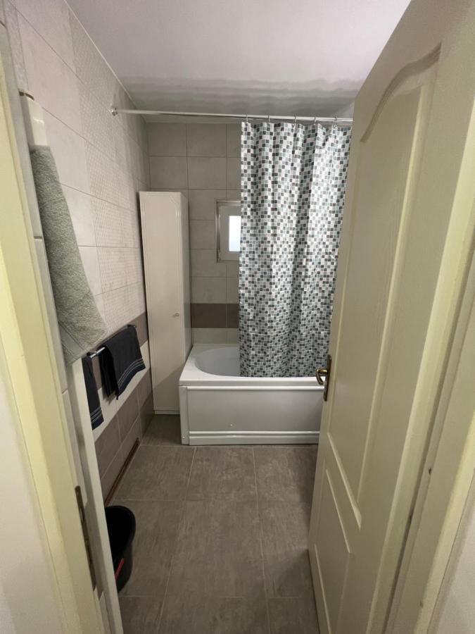 קלוז'-נאפוקה Aparthotel Aurel Vlaicu City Center מראה חיצוני תמונה