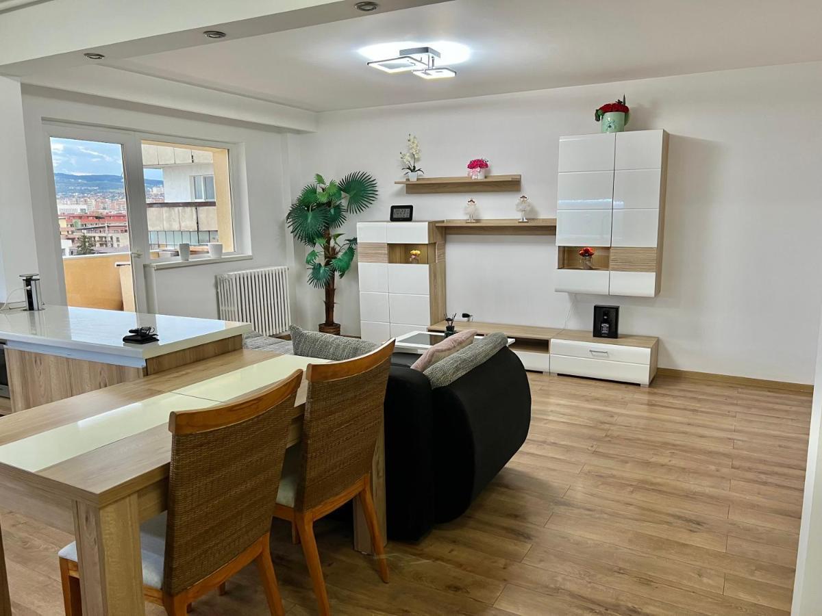 קלוז'-נאפוקה Aparthotel Aurel Vlaicu City Center מראה חיצוני תמונה