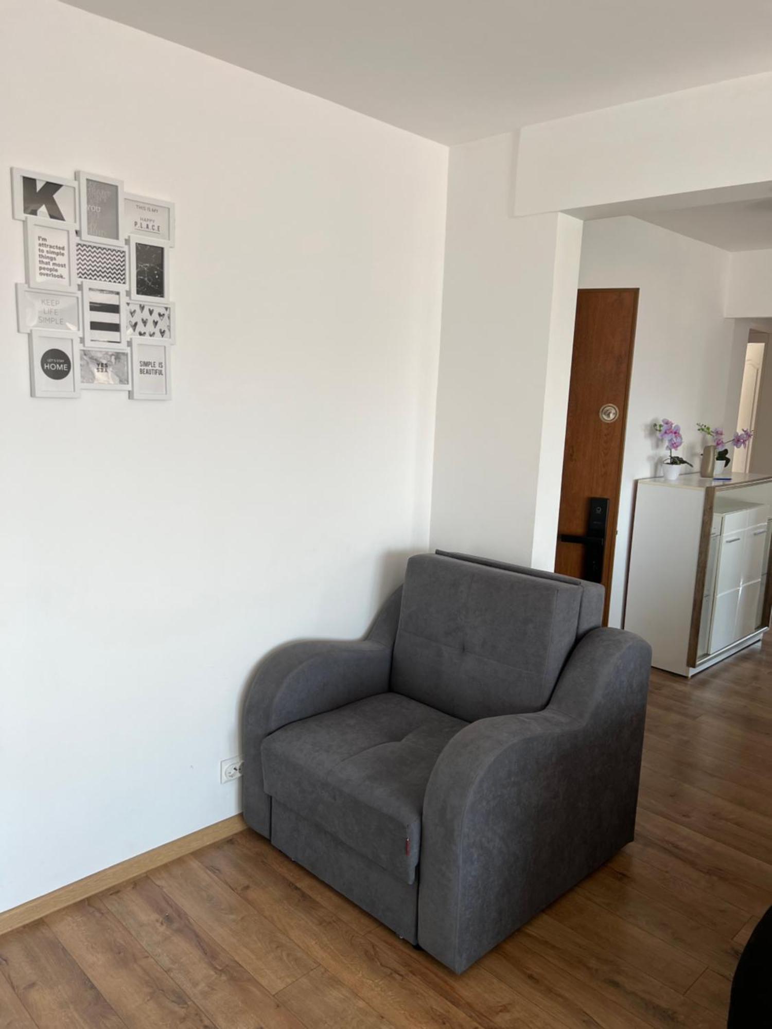 קלוז'-נאפוקה Aparthotel Aurel Vlaicu City Center מראה חיצוני תמונה